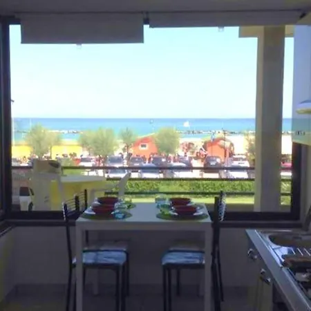 Comfortable With Sea View In 60 M² * Fano