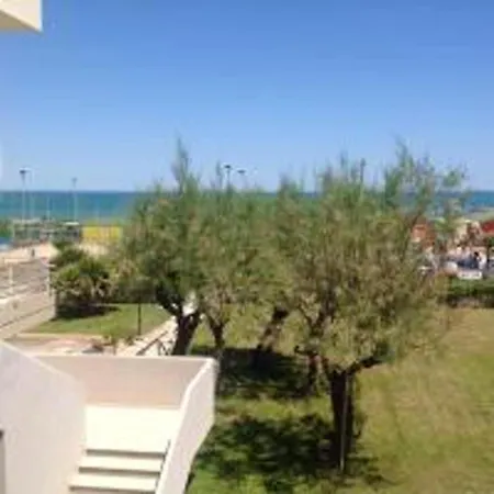 Comfortable With Sea View In 60 M² Apartmán *